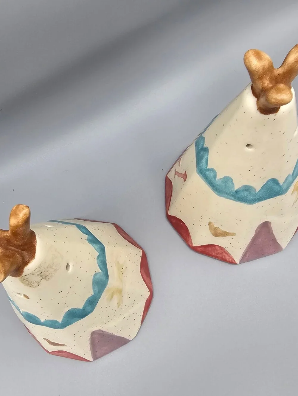 Pair of Vintage Hand-Painted Ceramic Teepee Salt and Pepper Shakers